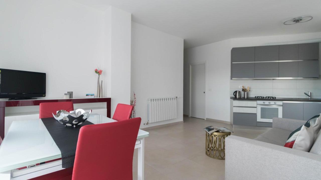 Corso Inglesi 94 * San Remo